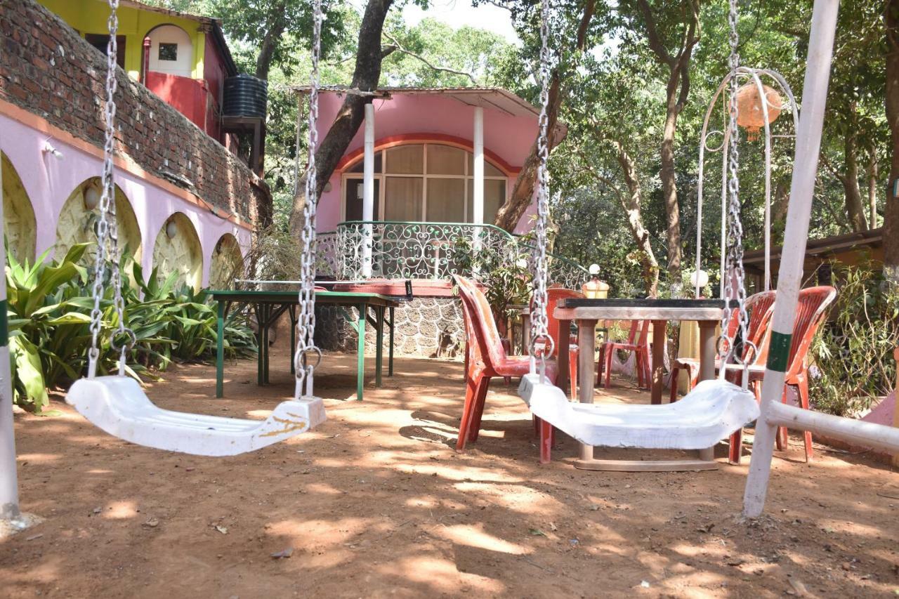 Green Hill Resort Matheran Luaran gambar