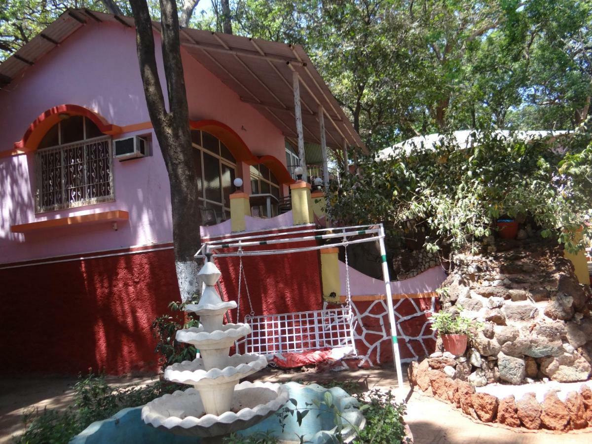 Green Hill Resort Matheran Luaran gambar